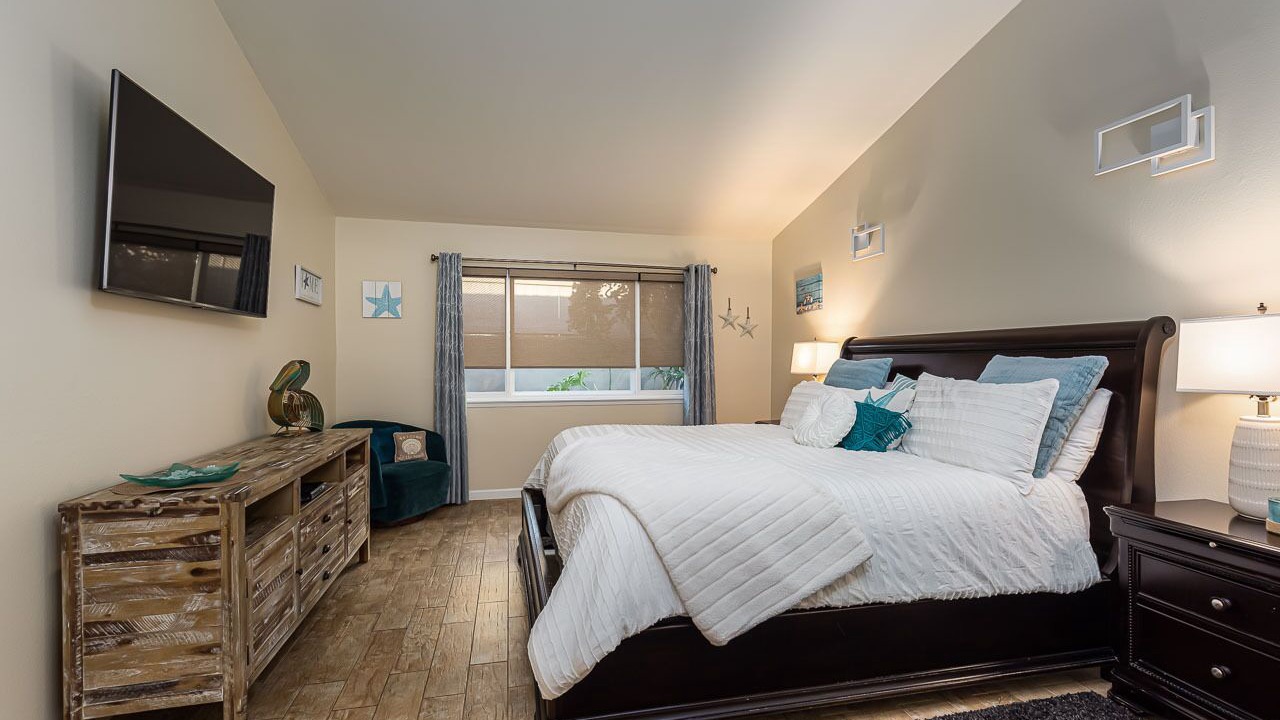 Photo of Bedroom in Solana Beach