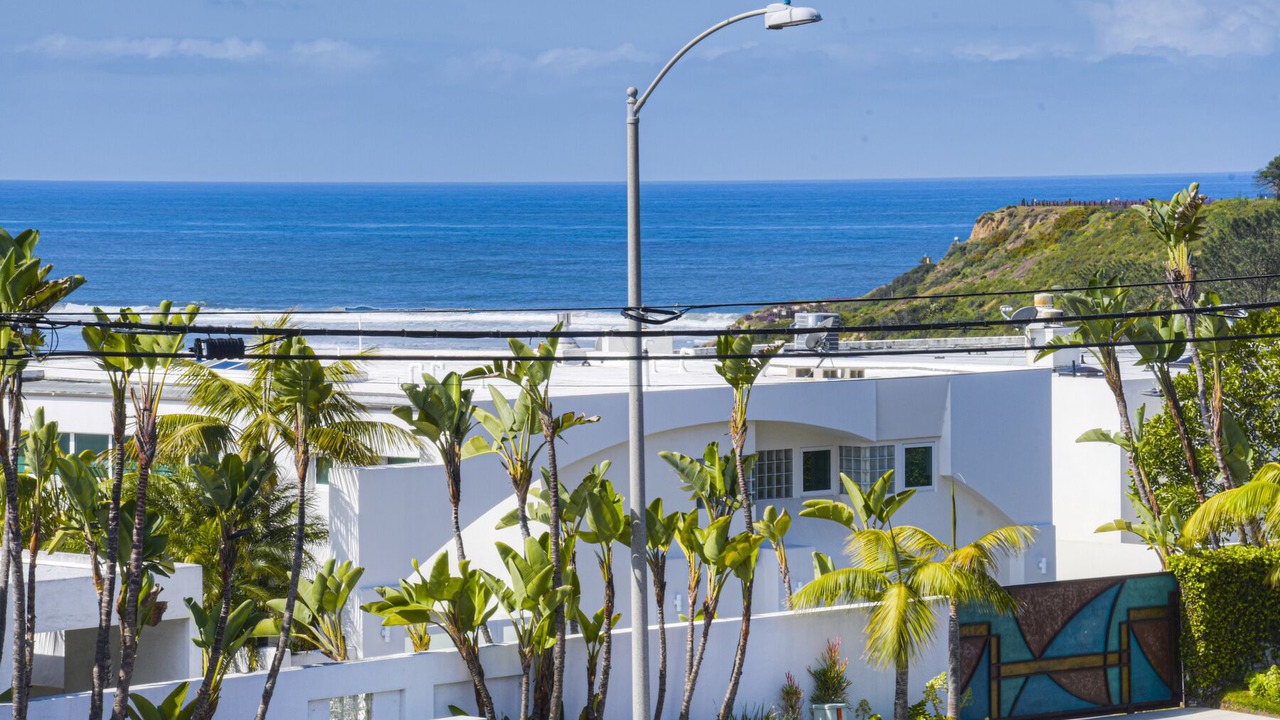 Photo of Patio Balcony in Solana Beach