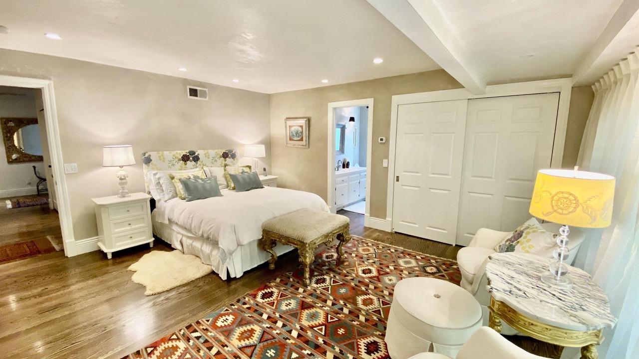 Photo of Bedroom in St. Helena