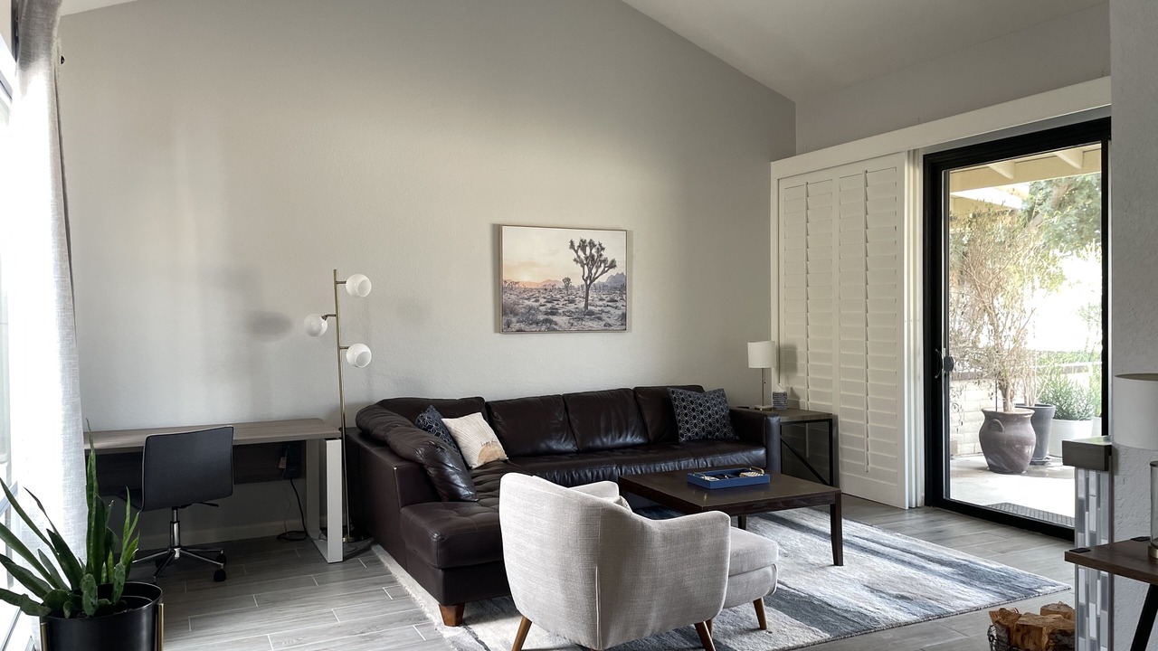 Photo of Livingroom in Palm Desert