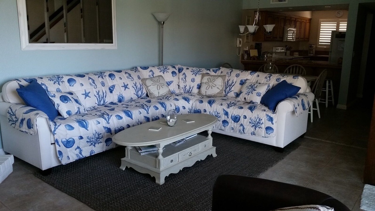 Photo of Livingroom in Downtown