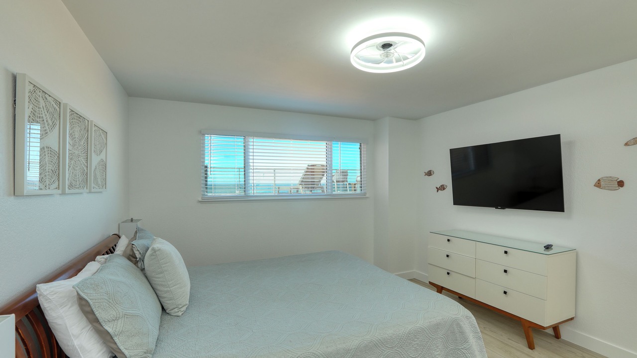 Photo of Bedroom in Downtown