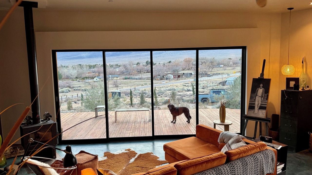 Photo of Livingroom in Lone Pine