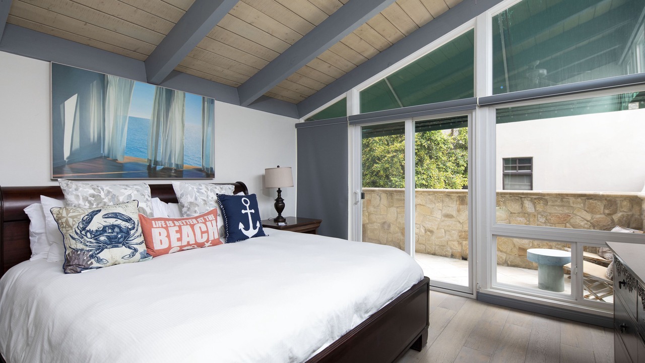 Photo of Bedroom in Del Mar