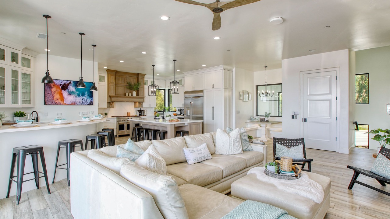 Photo of Bedroom in Avila Beach