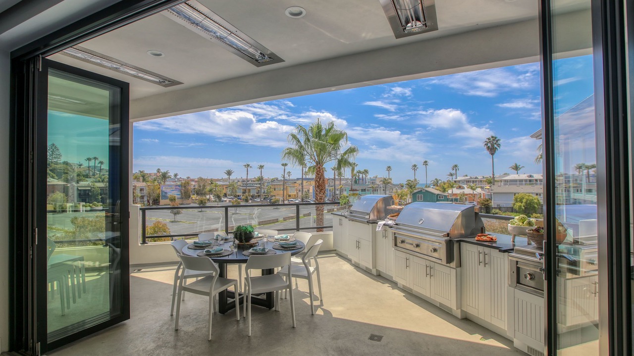 Photo of Patio Balcony in Avila Beach