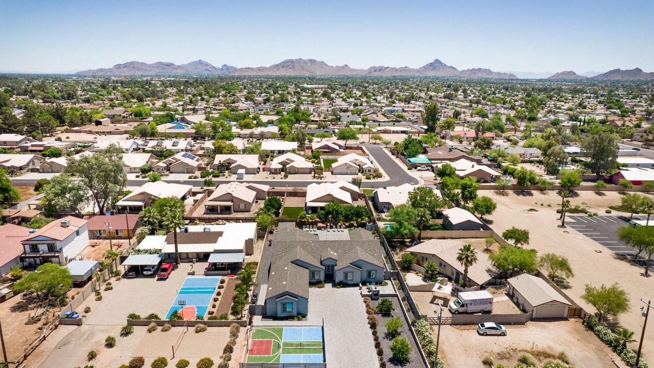Photo of Others in Paradise Valley Village
