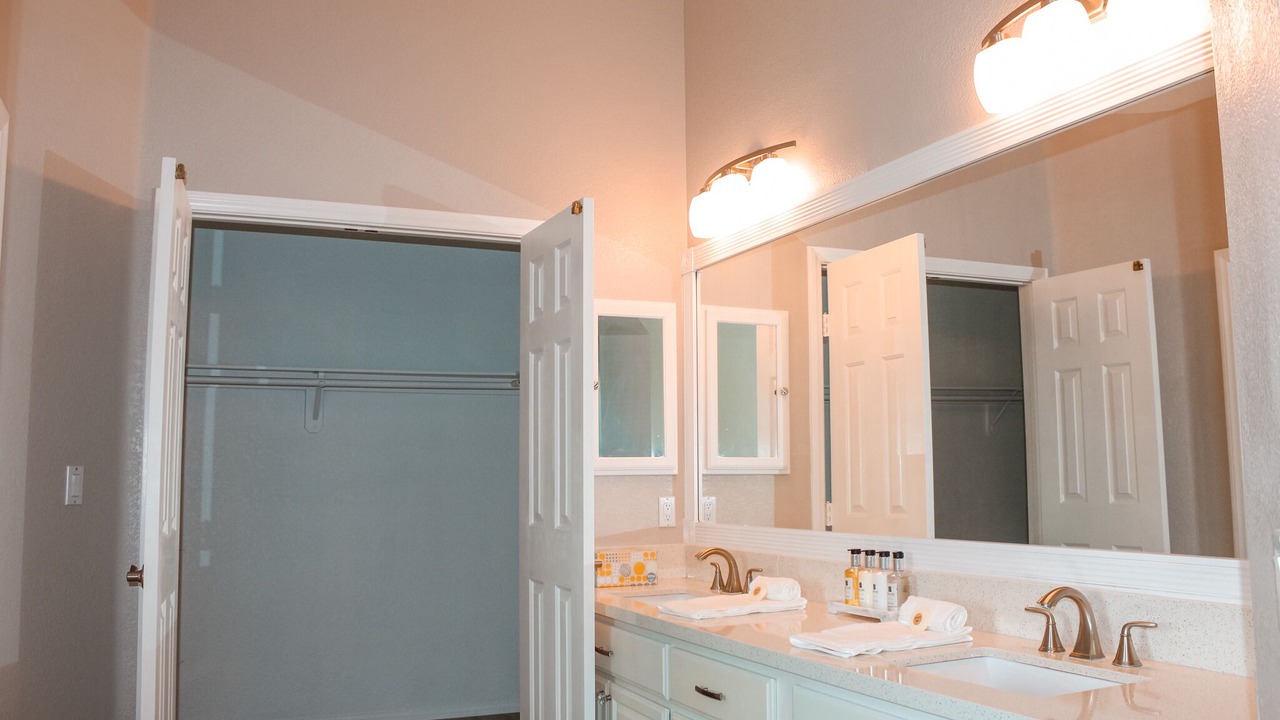 Photo of Bathroom in Green Valley North