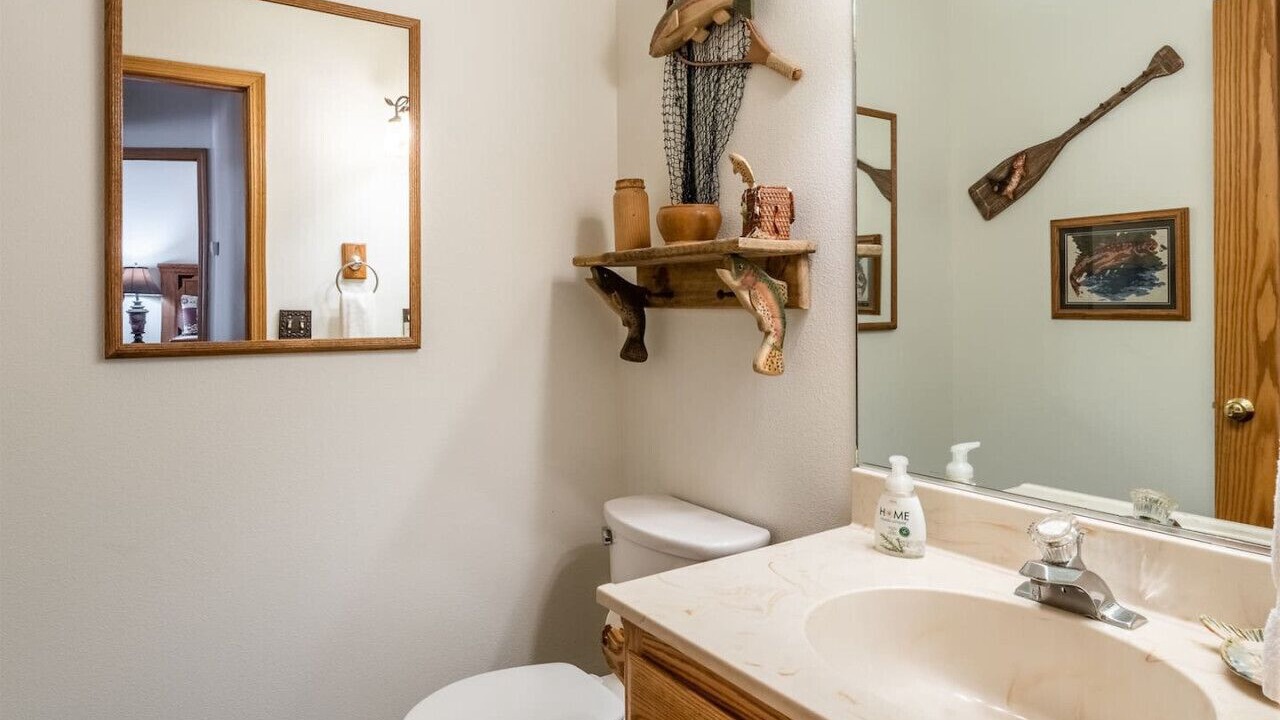 Photo of Bathroom in June Lake
