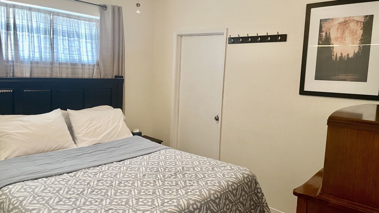 Photo of Bedroom in Ahwahnee