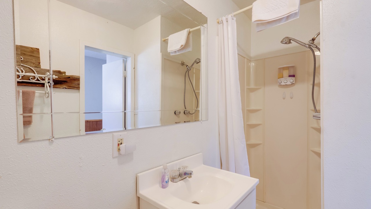 Photo of Bathroom in Crown King