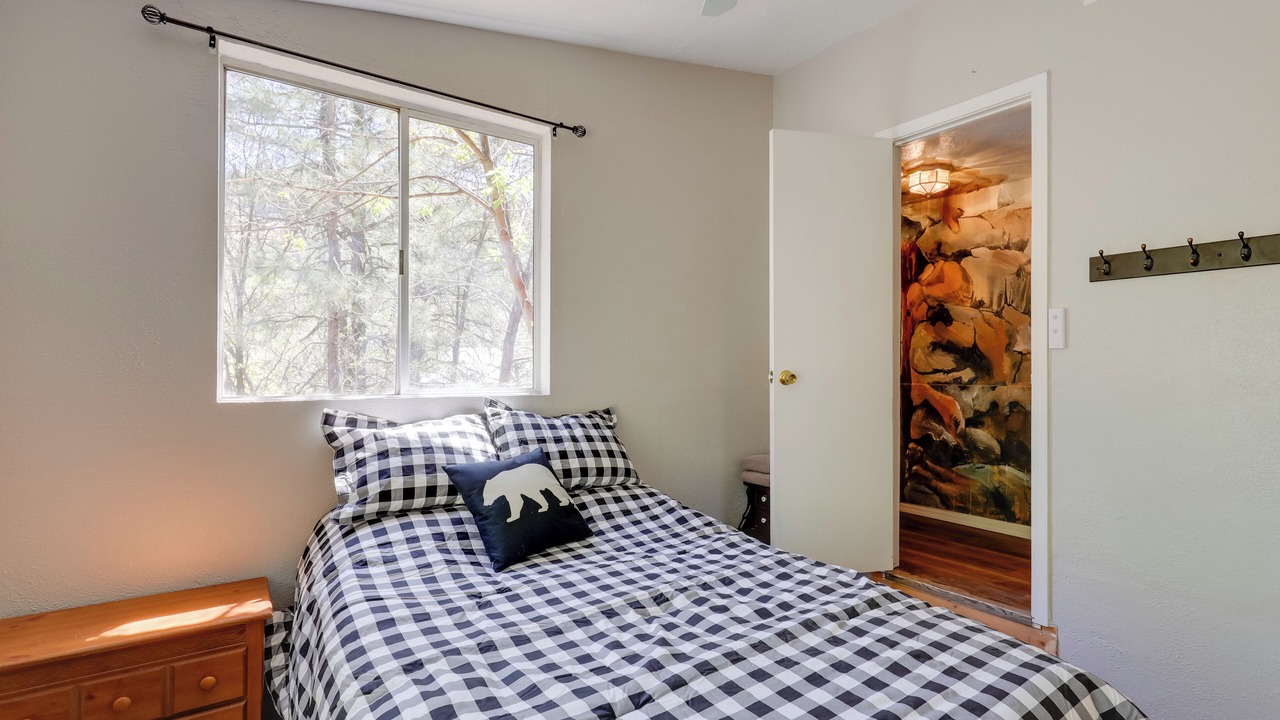 Photo of Bedroom in Crown King