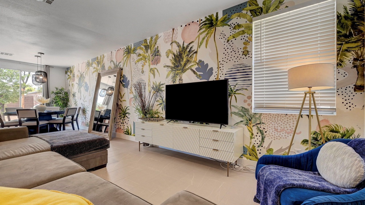 Photo of Livingroom in Summerlin South