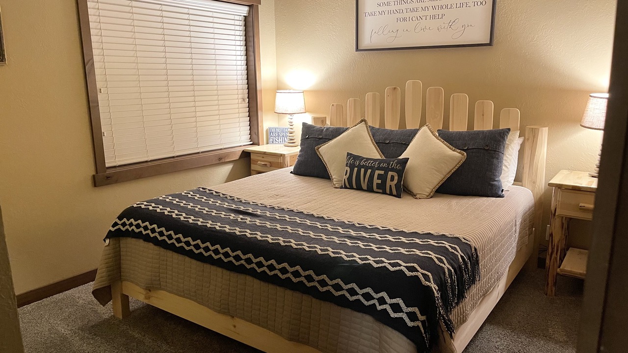 Photo of Bedroom in Sunriver