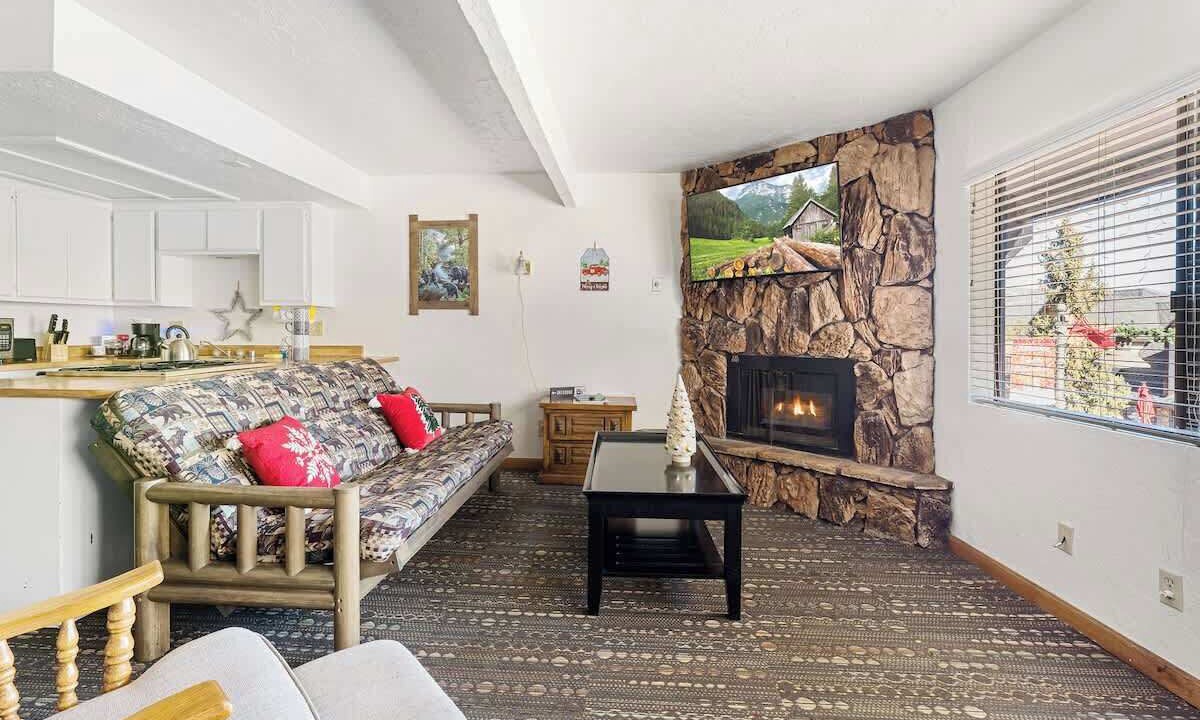 Photo of Livingroom in The Village