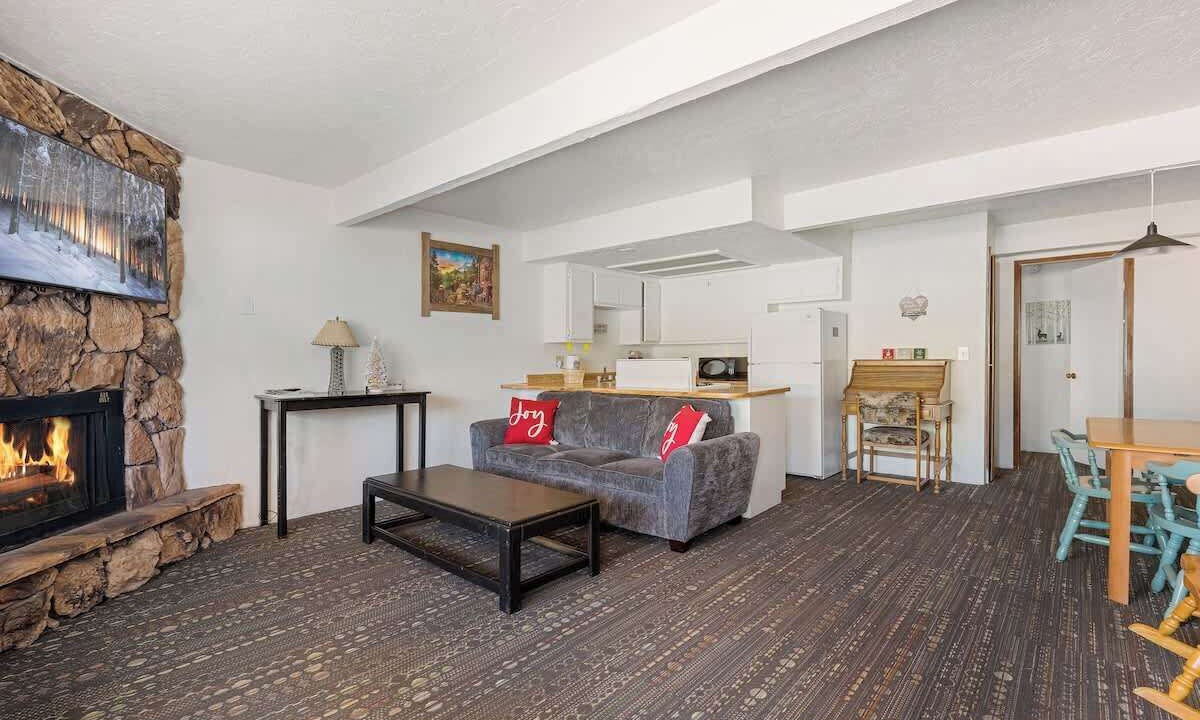 Photo of Livingroom in The Village