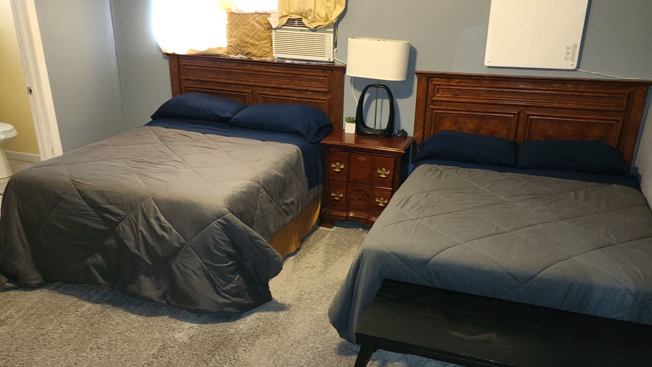 Photo of Bedroom in Dolan Springs