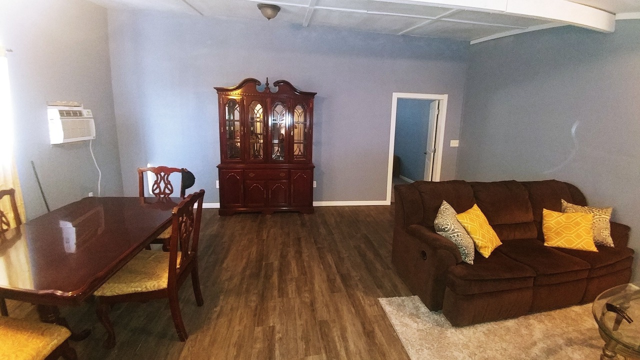 Photo of Livingroom in Dolan Springs