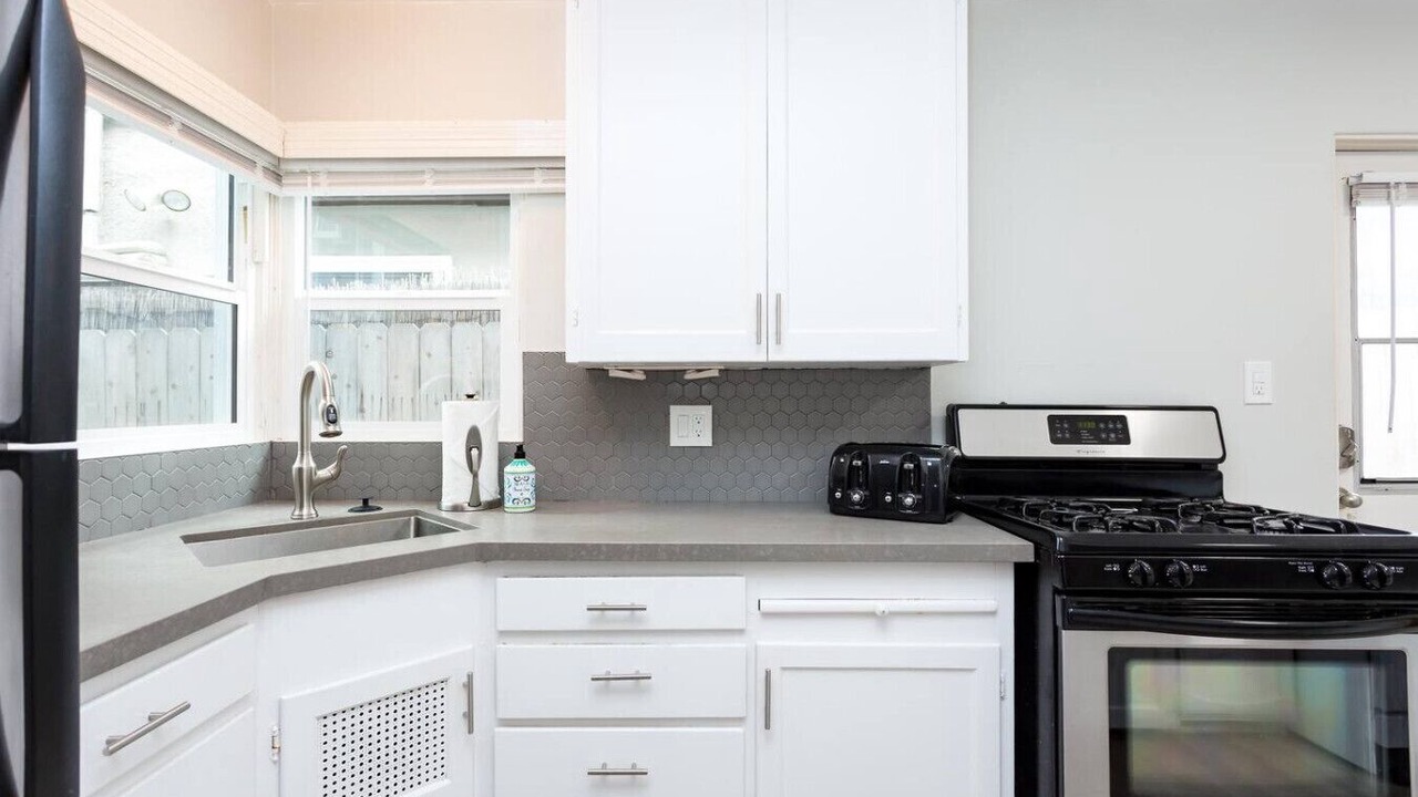 Photo of Kitchen in South Mission Beach