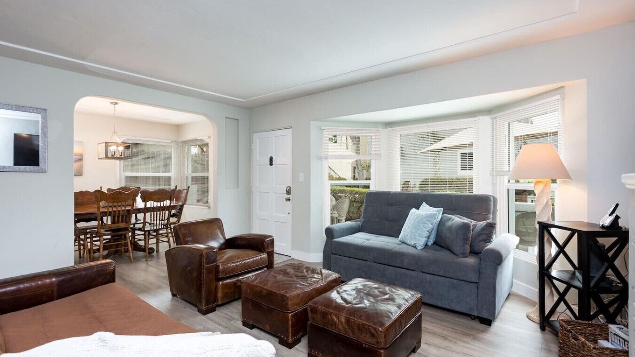 Photo of Livingroom in South Mission Beach