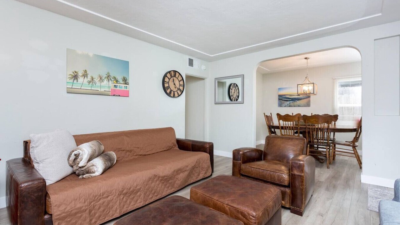 Photo of Livingroom in South Mission Beach