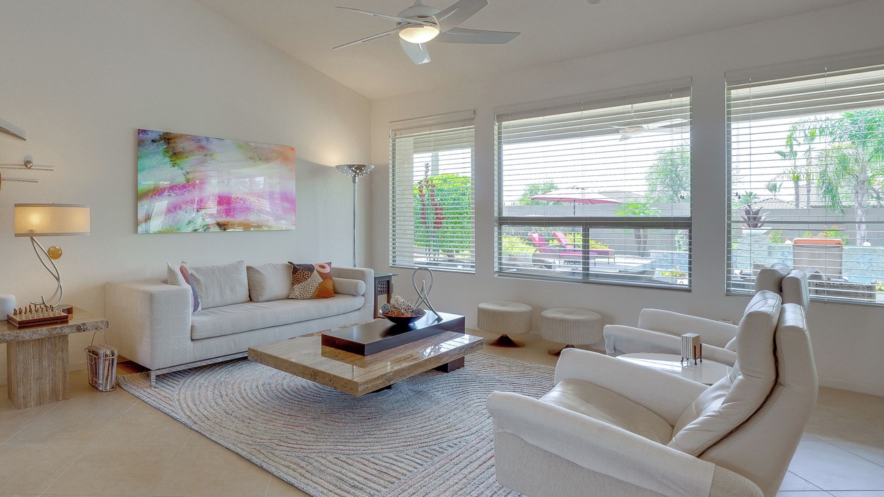 Photo of Livingroom in Pebblecreek