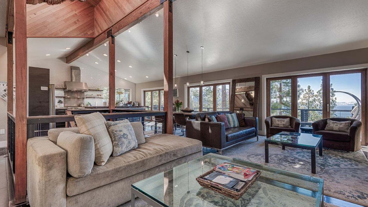 Photo of Livingroom in Incline Village