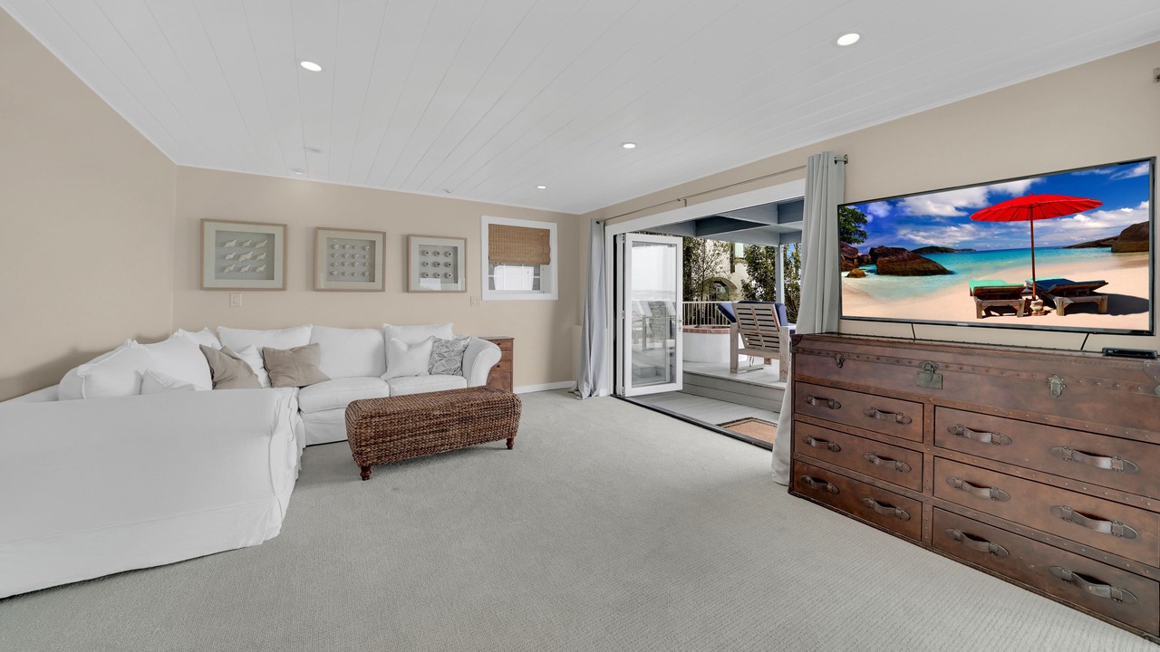 Photo of Bedroom in Corona del Mar