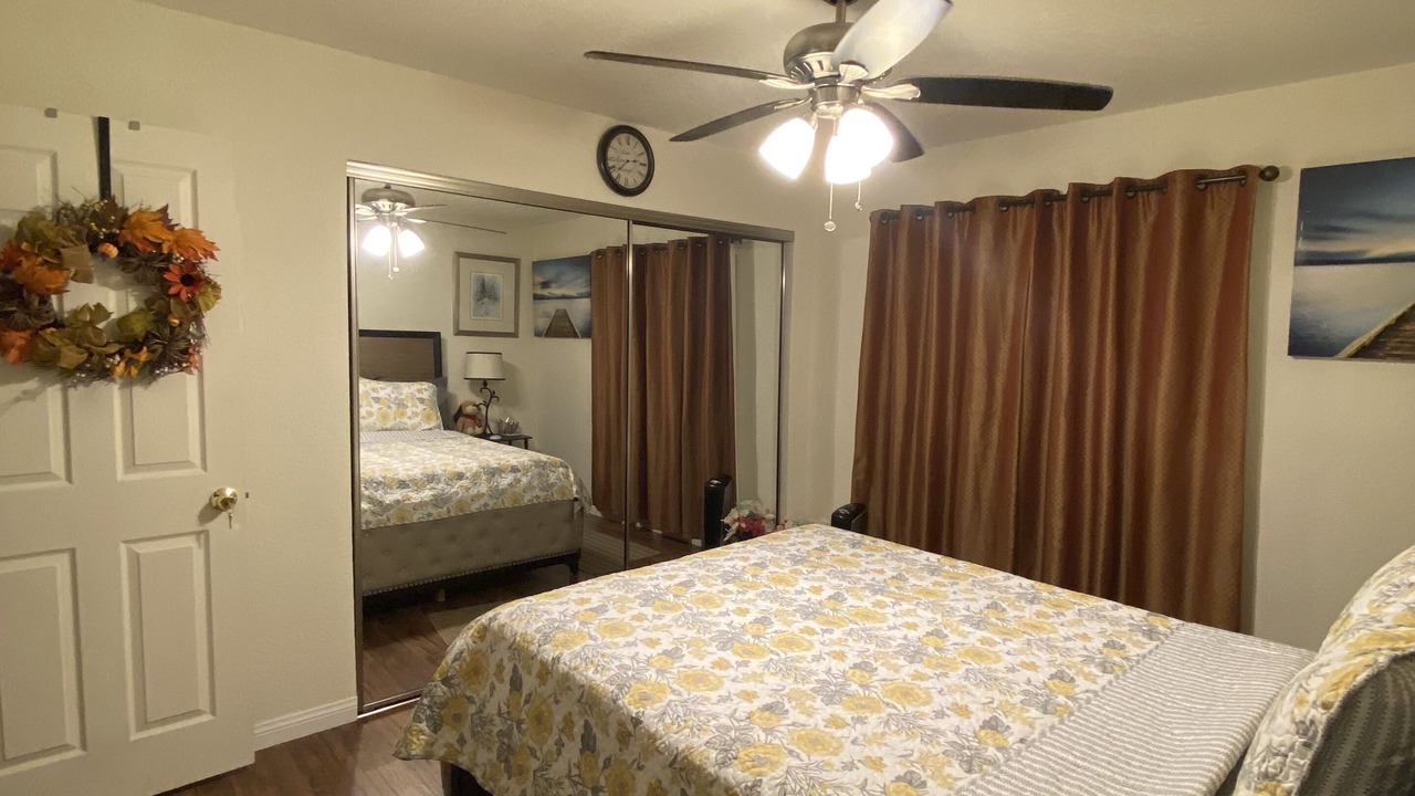 Photo of Bedroom in Mount Helix