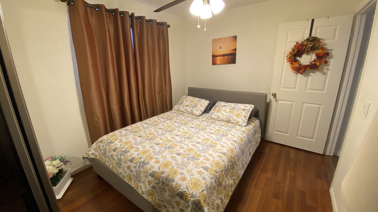 Photo of Bedroom in Mount Helix