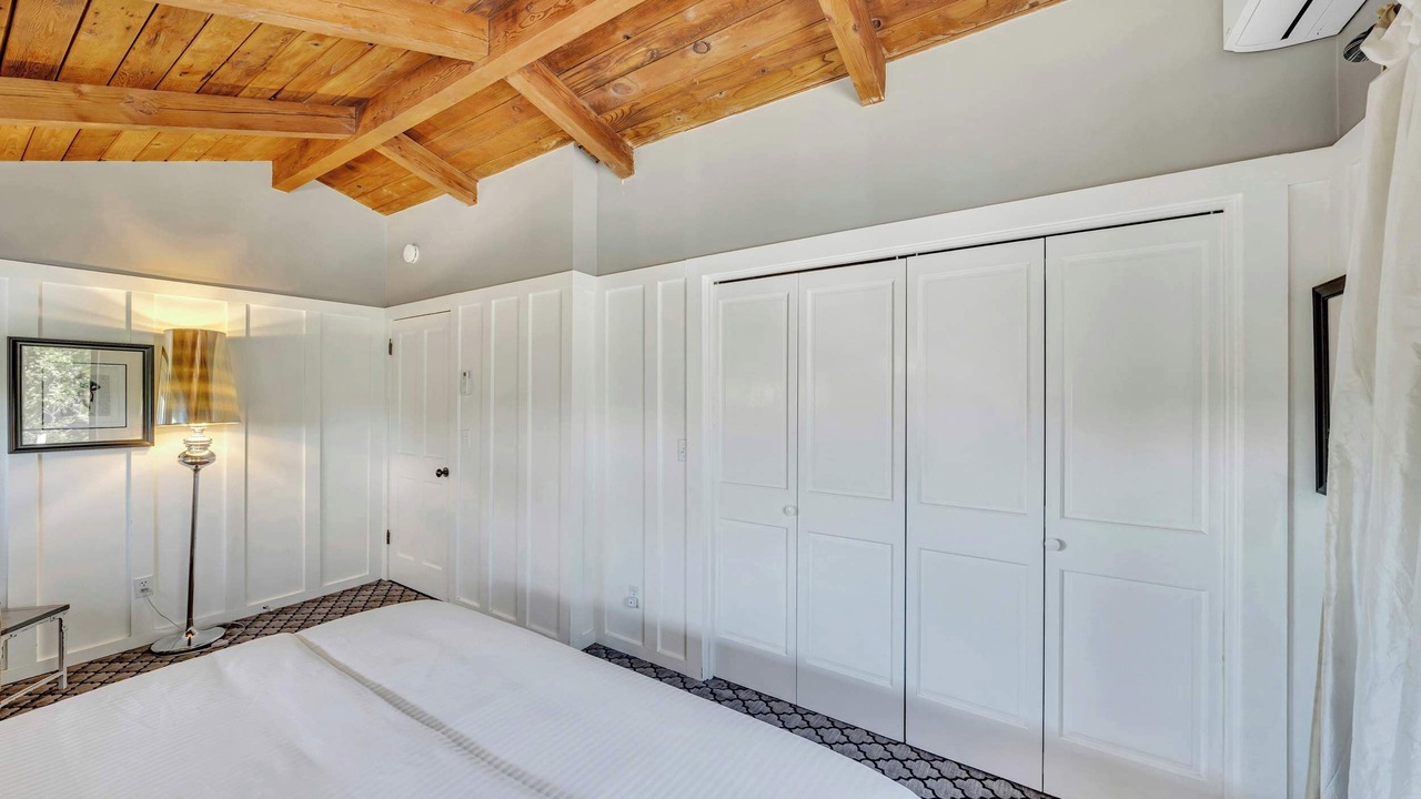 Photo of Bedroom in Glen Ellen