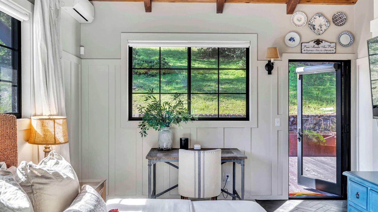 Photo of Bedroom in Glen Ellen