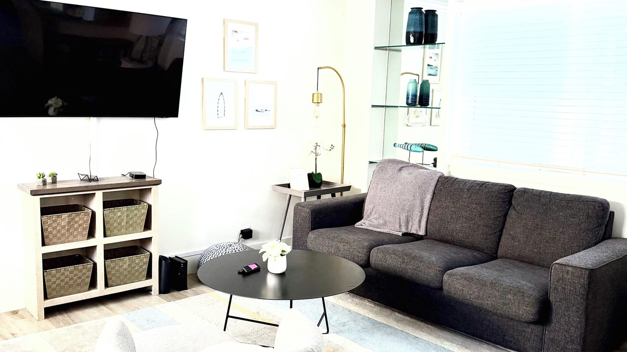 Photo of Livingroom in Corona del Mar