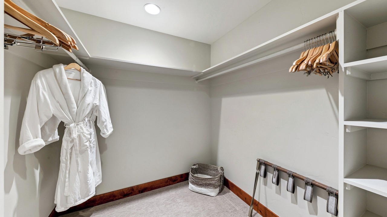 Photo of Bedroom in Sierra Shores