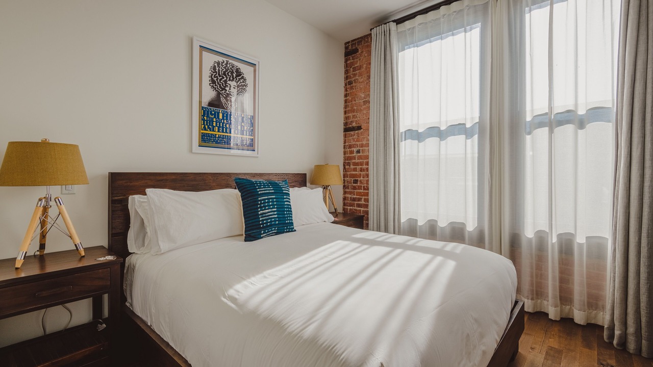 Photo of Bedroom in Downtown