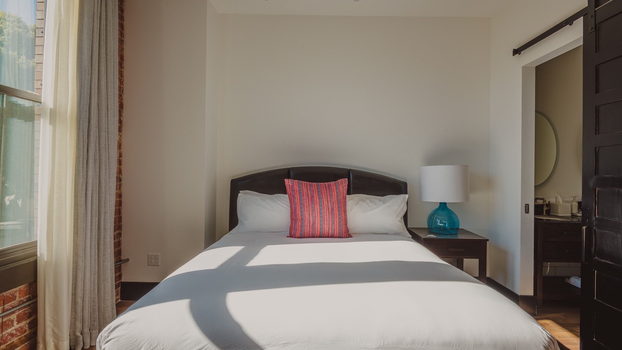Photo of Bedroom in Downtown