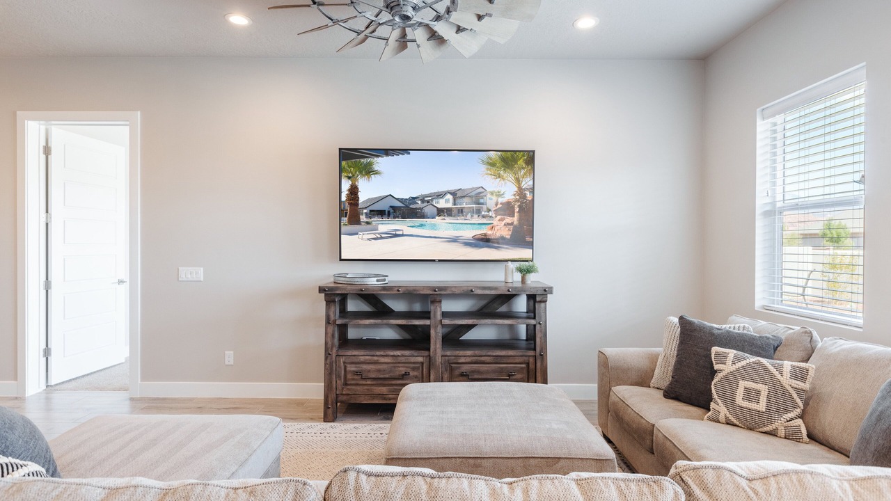 Photo of Livingroom in Ivins