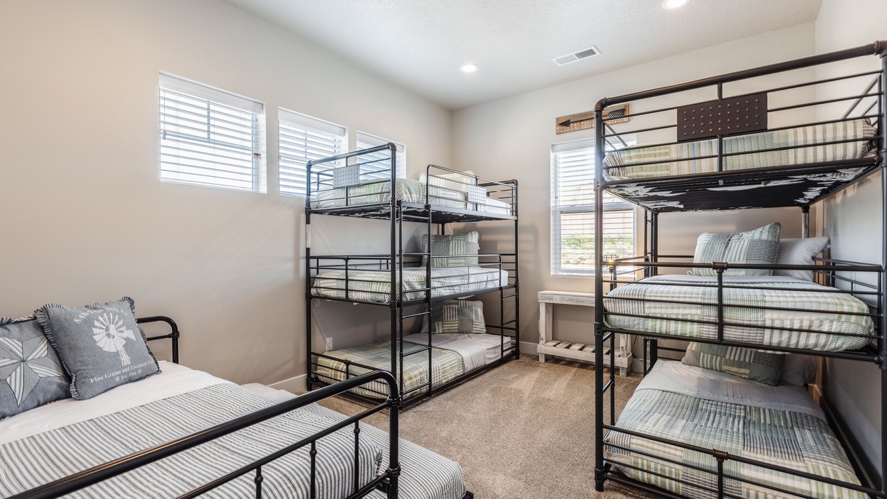Photo of Bedroom in Ivins