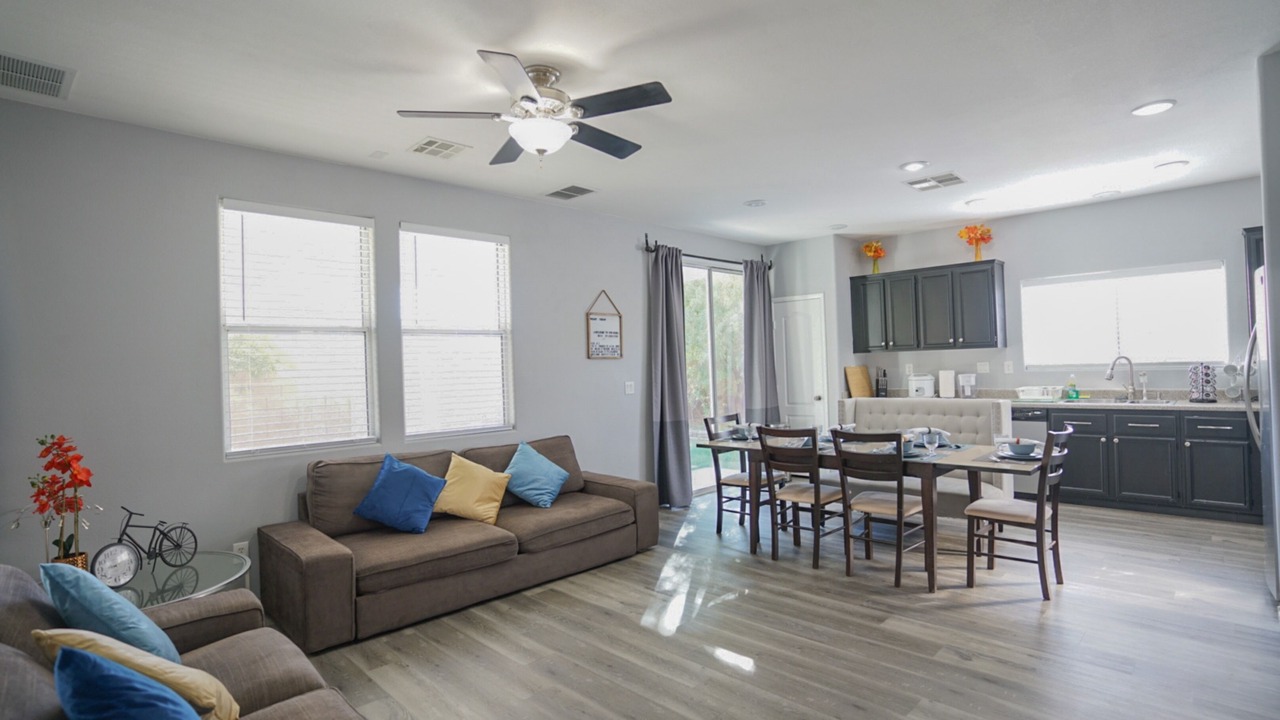 Photo of Livingroom in North Las Vegas