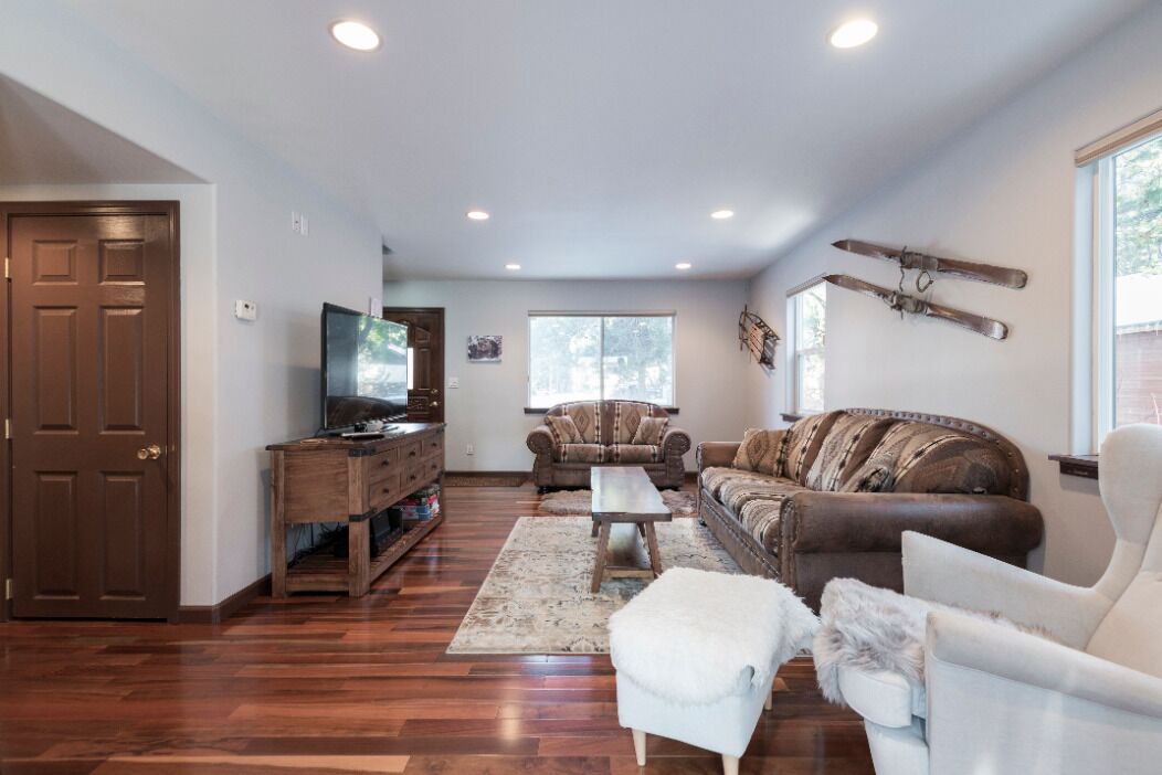 Photo of Livingroom in Tahoe Island