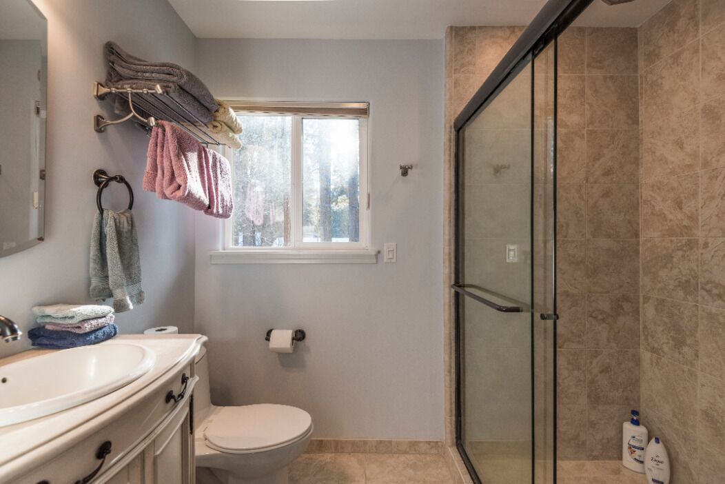 Photo of Bathroom in Tahoe Island