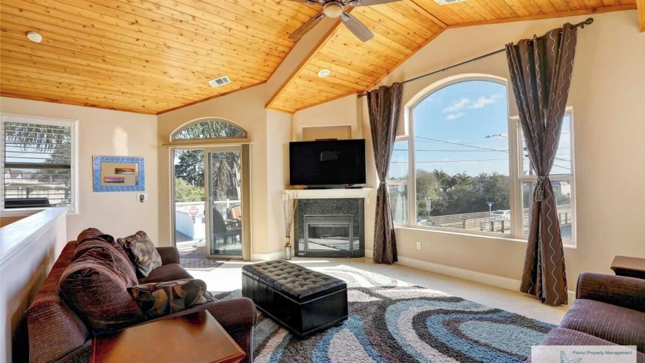Photo of Bedroom in Downtown