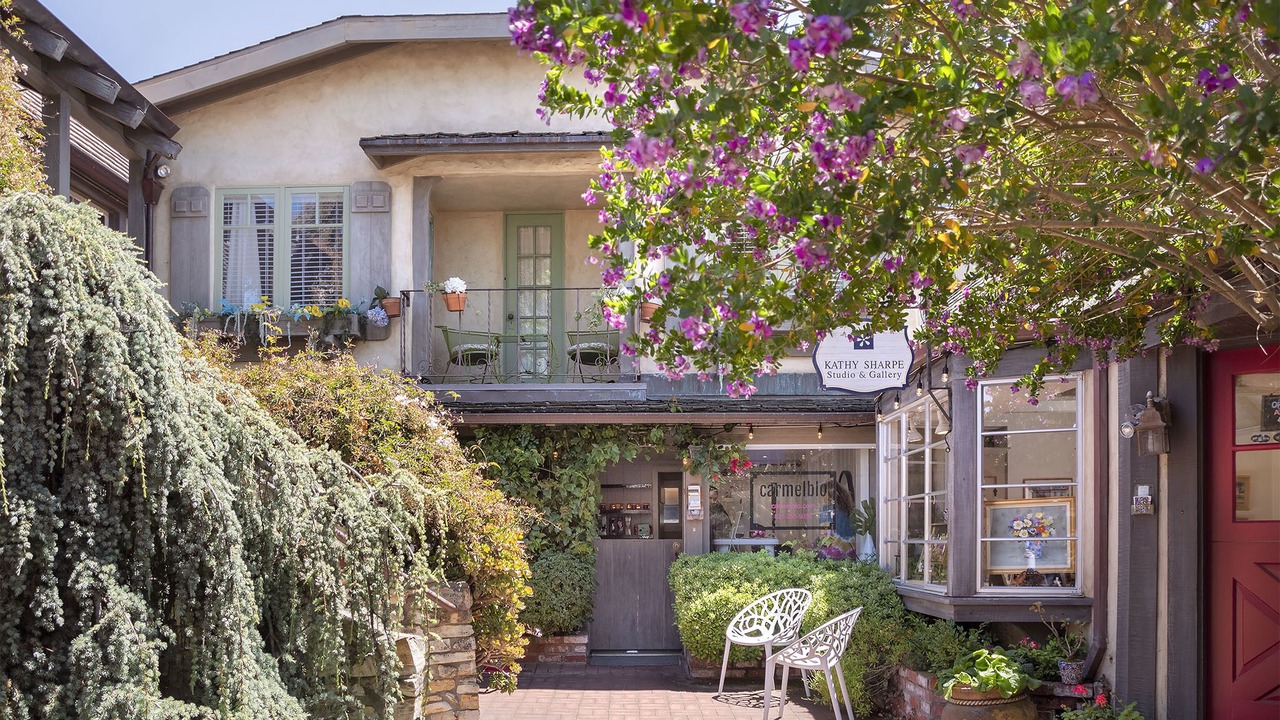 Photo of Patio Balcony in Northwest Carmel