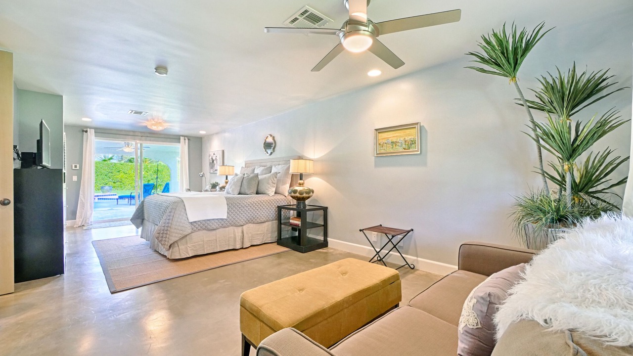 Photo of Bedroom in Magnesia Falls Cove