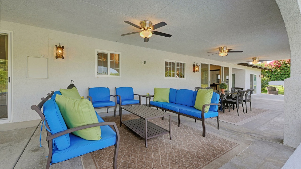 Photo of Patio Balcony in Magnesia Falls Cove