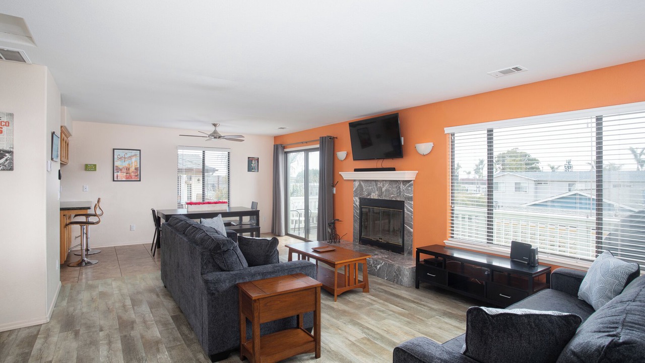 Photo of Livingroom in Grover Beach