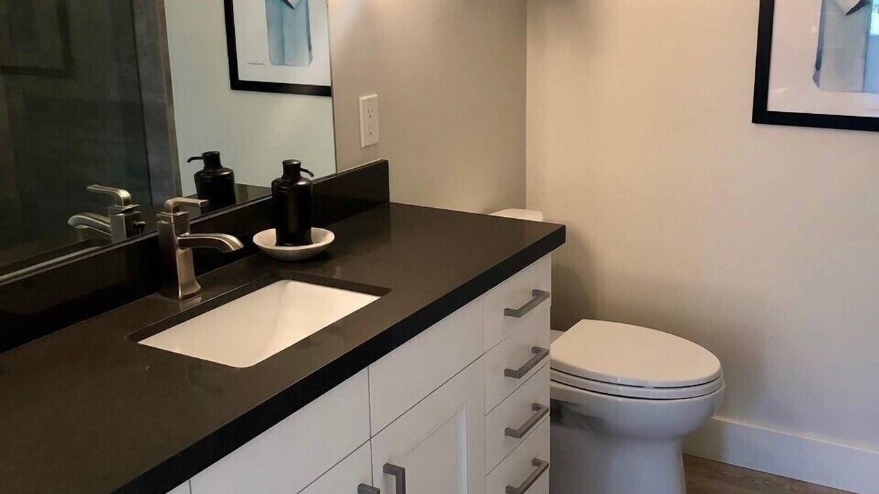 Photo of Bathroom in Shell Beach