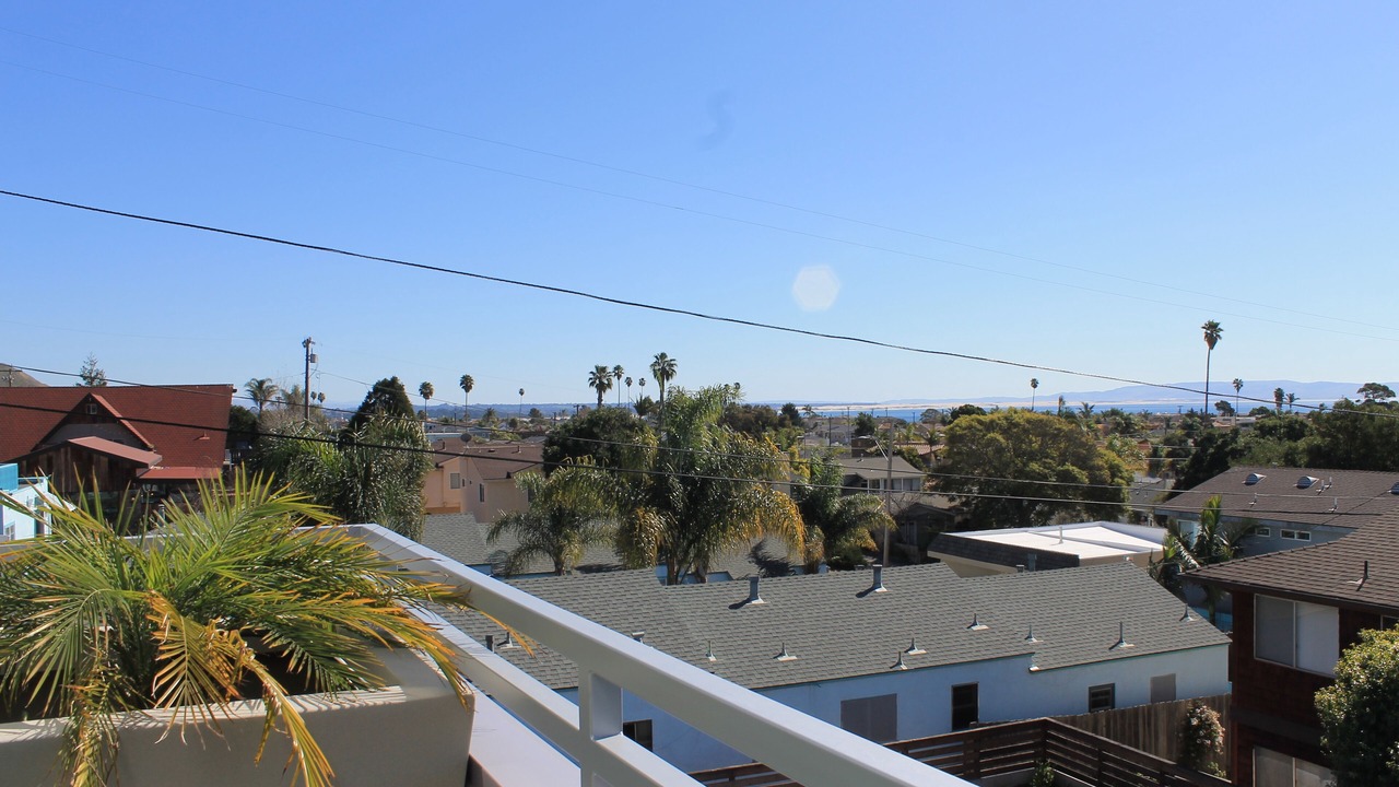 Photo of Patio Balcony in Shell Beach