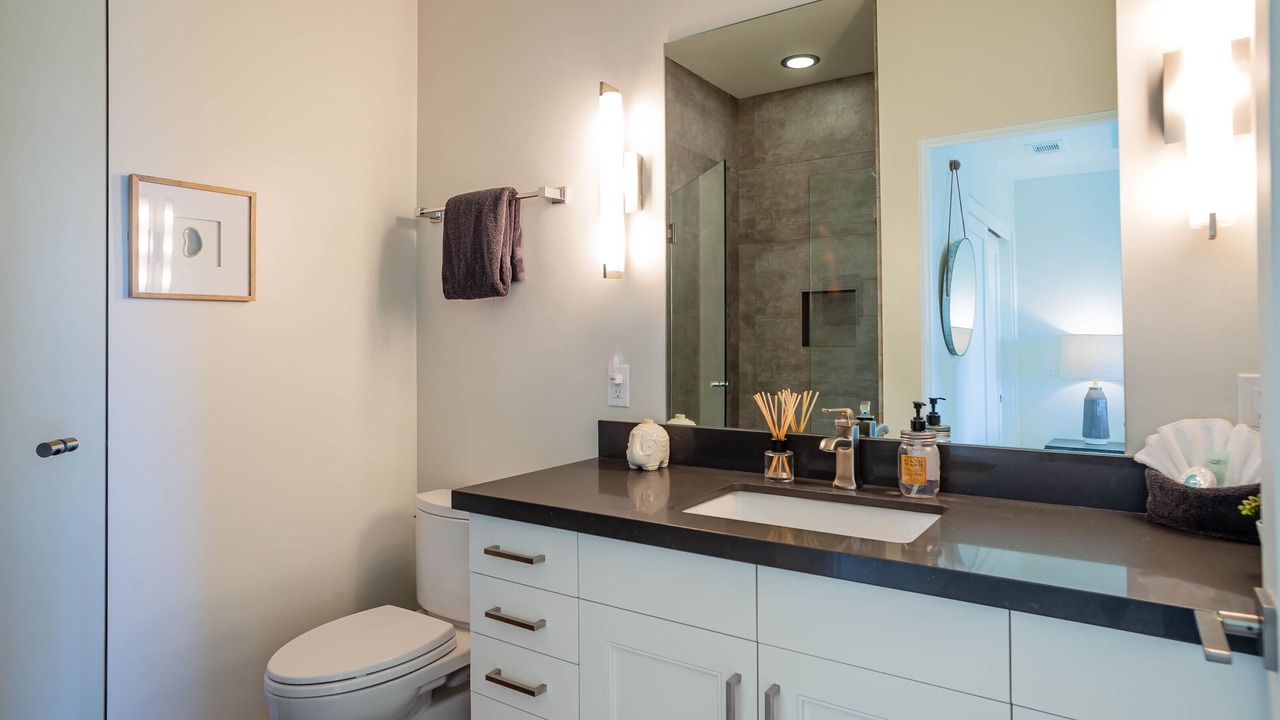 Photo of Bathroom in Shell Beach