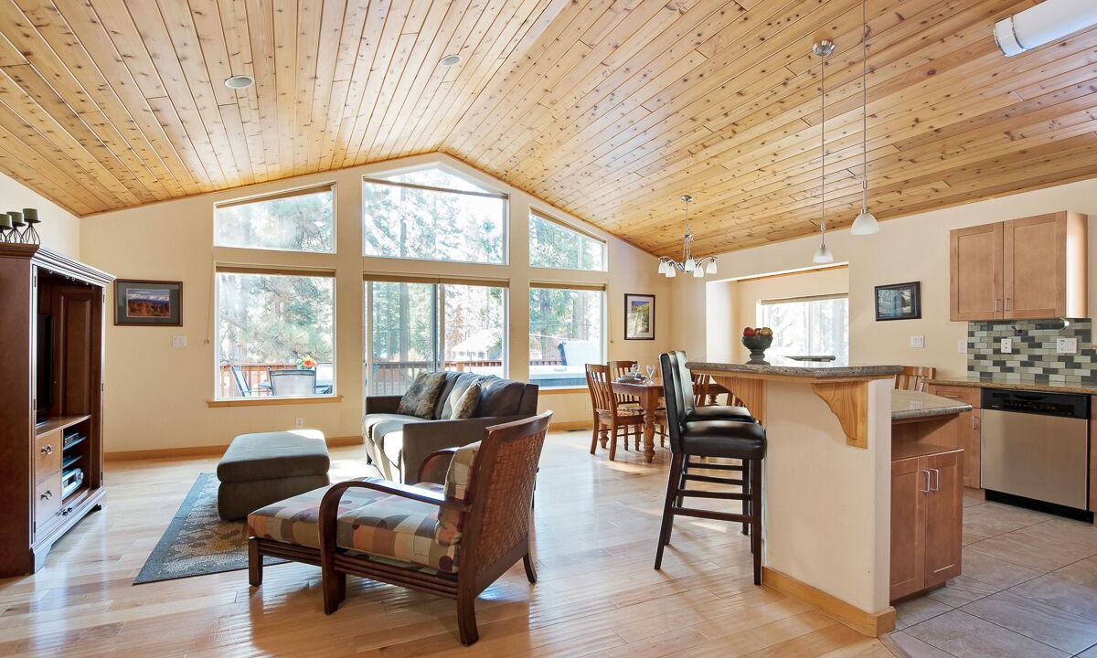 Photo of Livingroom in Kings Beach
